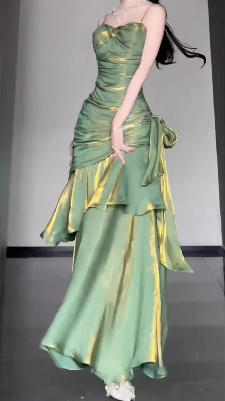 Retro Mermaid Spaghetti Straps Green Prom Dresses Birthday Outfits With Flower SD537